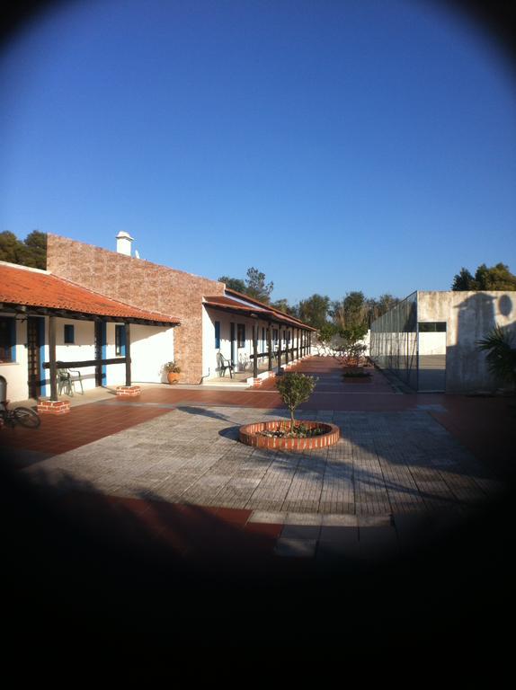 Alentejo Pig Dog Surf Camp Hotel Palhota Exterior foto